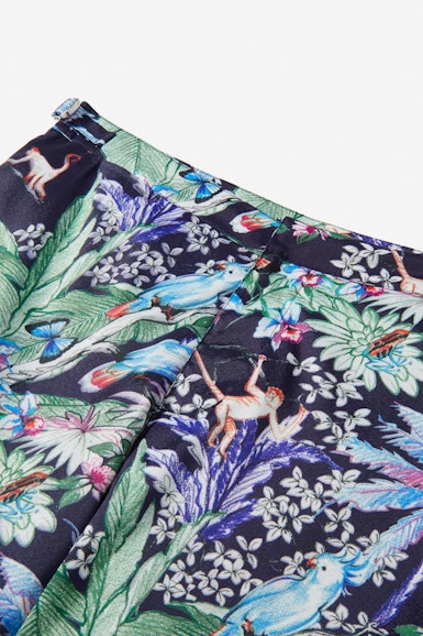 The Amalfi Premium Trunk