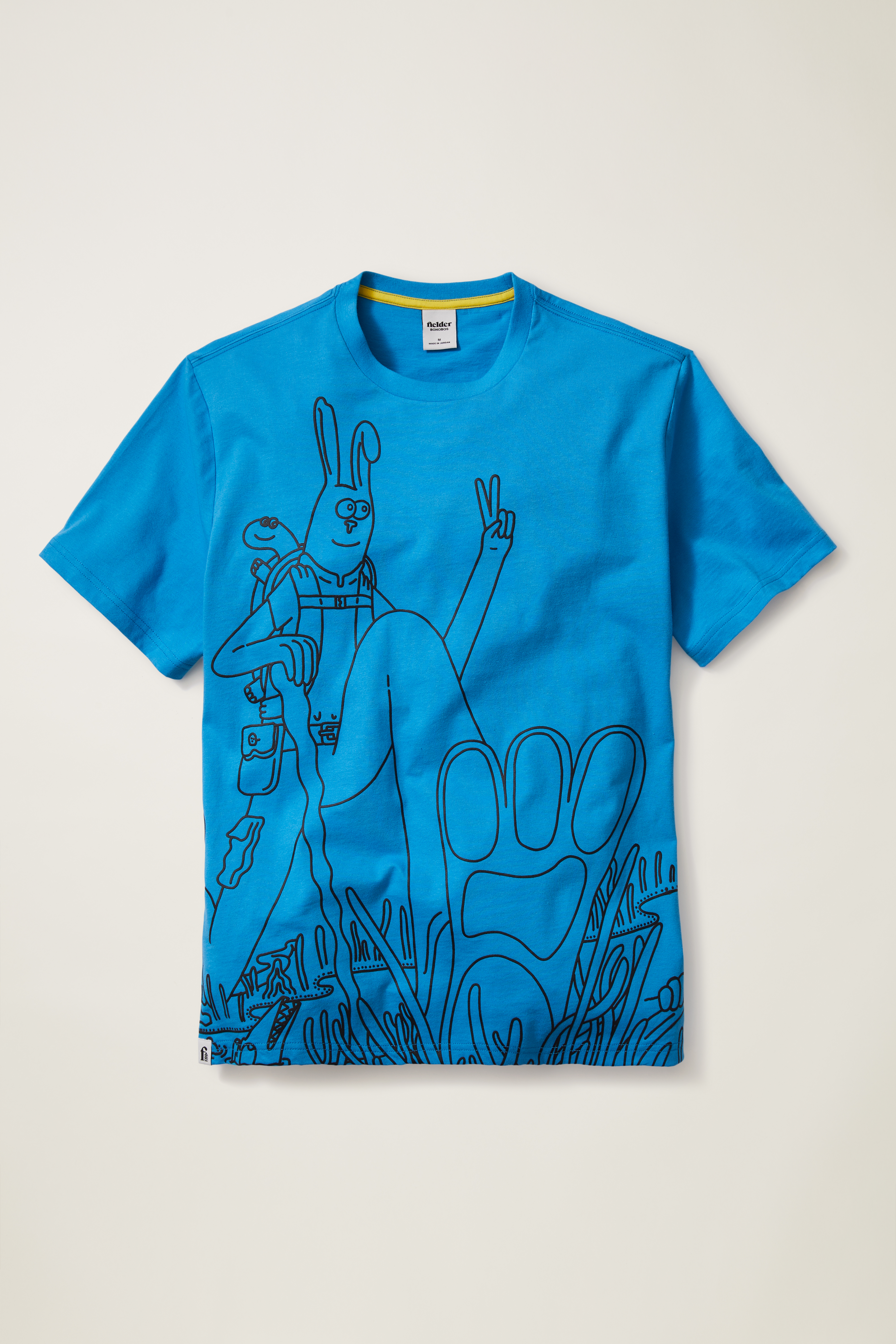 Short Sleeve Outline Graphic Tee