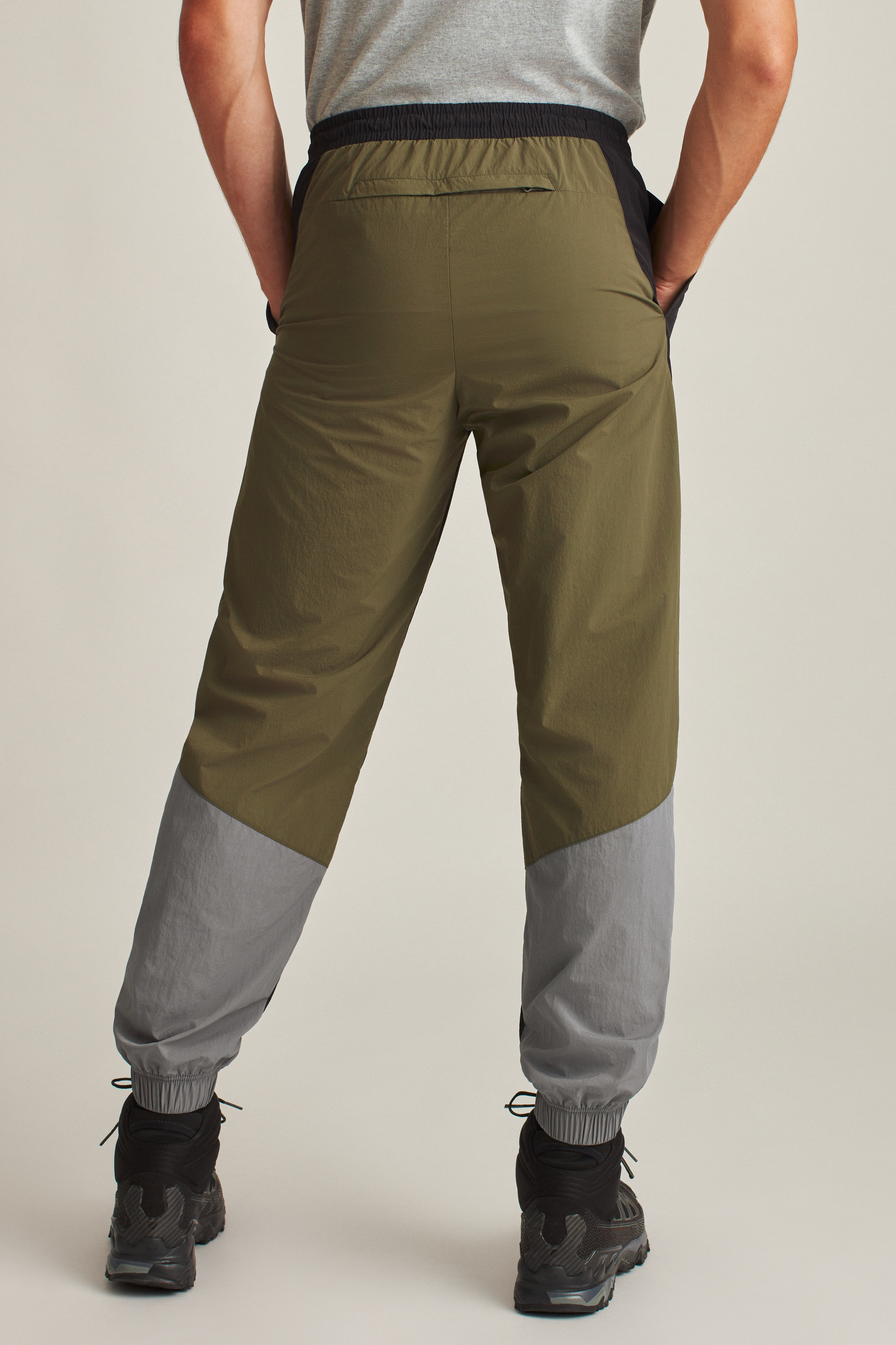 Nylon Windbreaker Pant