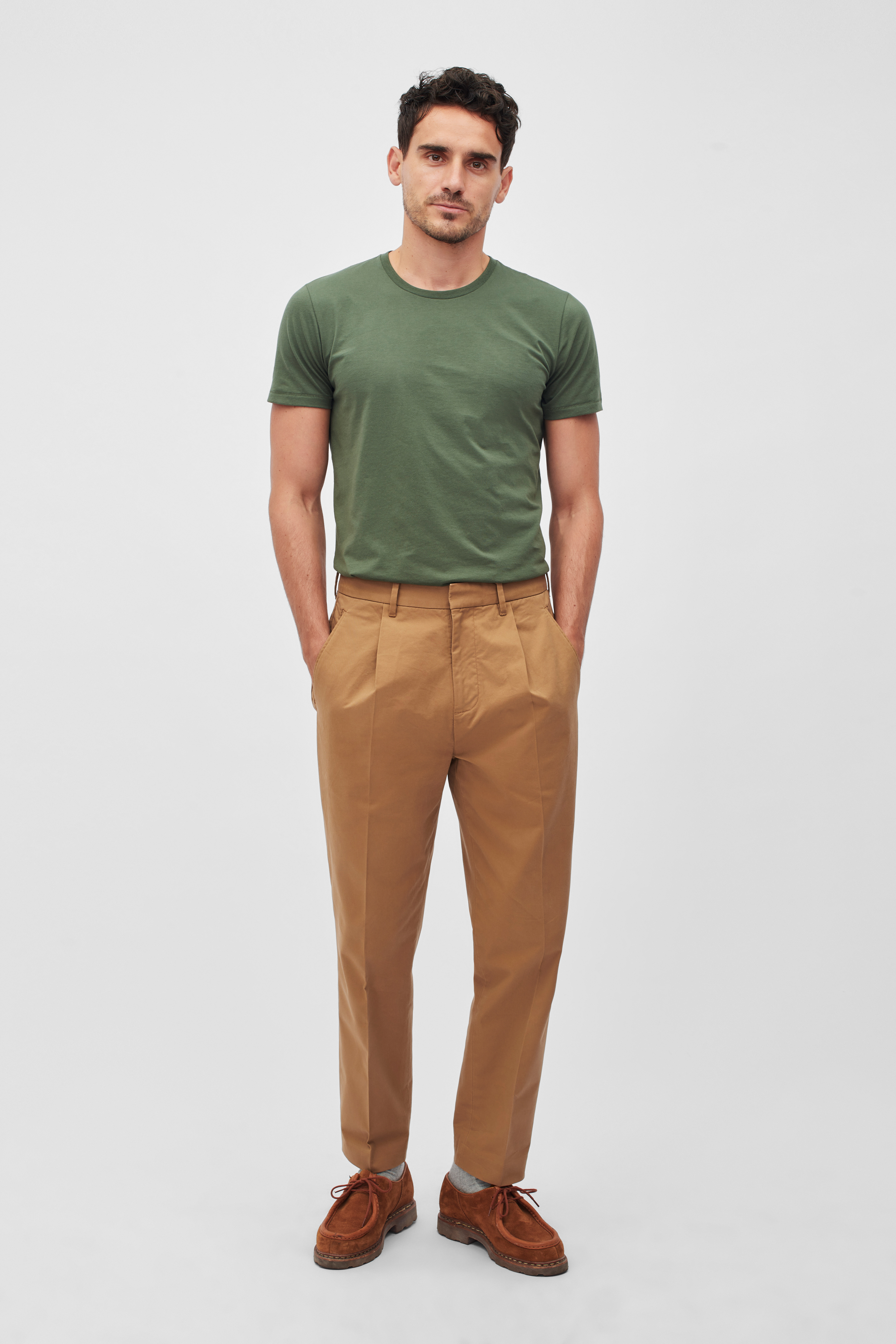 Pleated Stretch Chinos