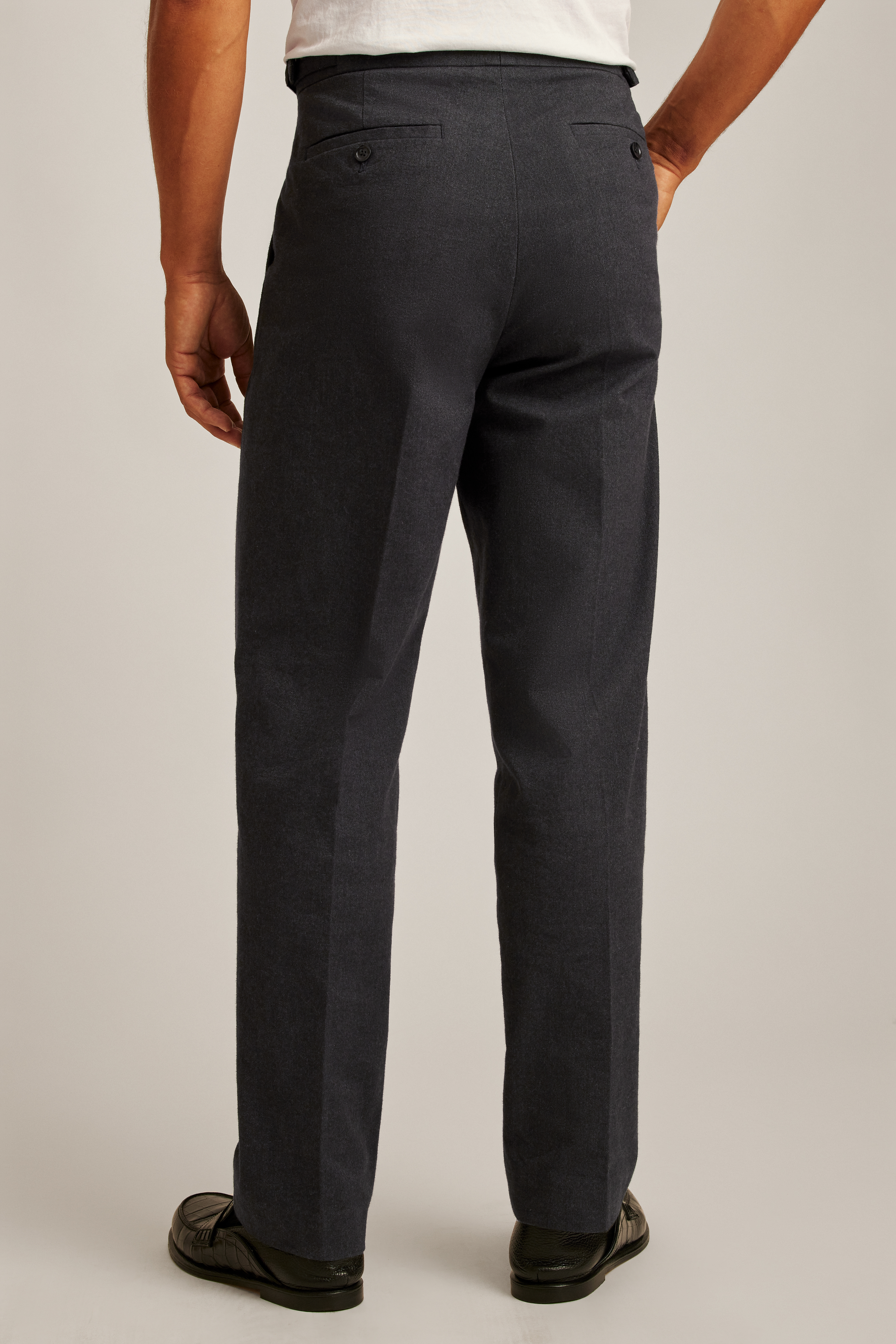 Pleated Stretch Chinos