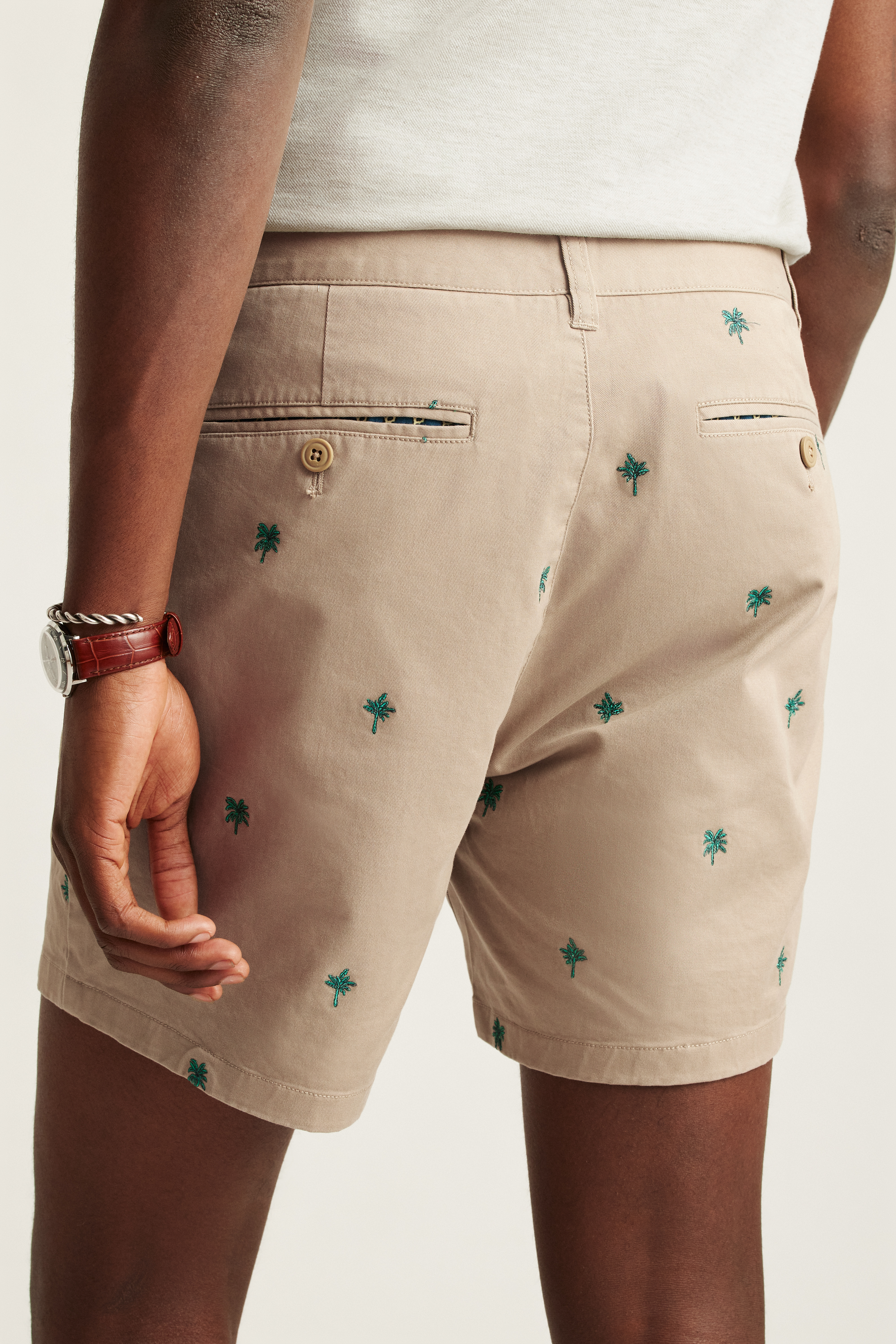 Malbon■(M)Embroidered Chino Shorts■送料込 The Embroidered Chino Short | Bonobos
