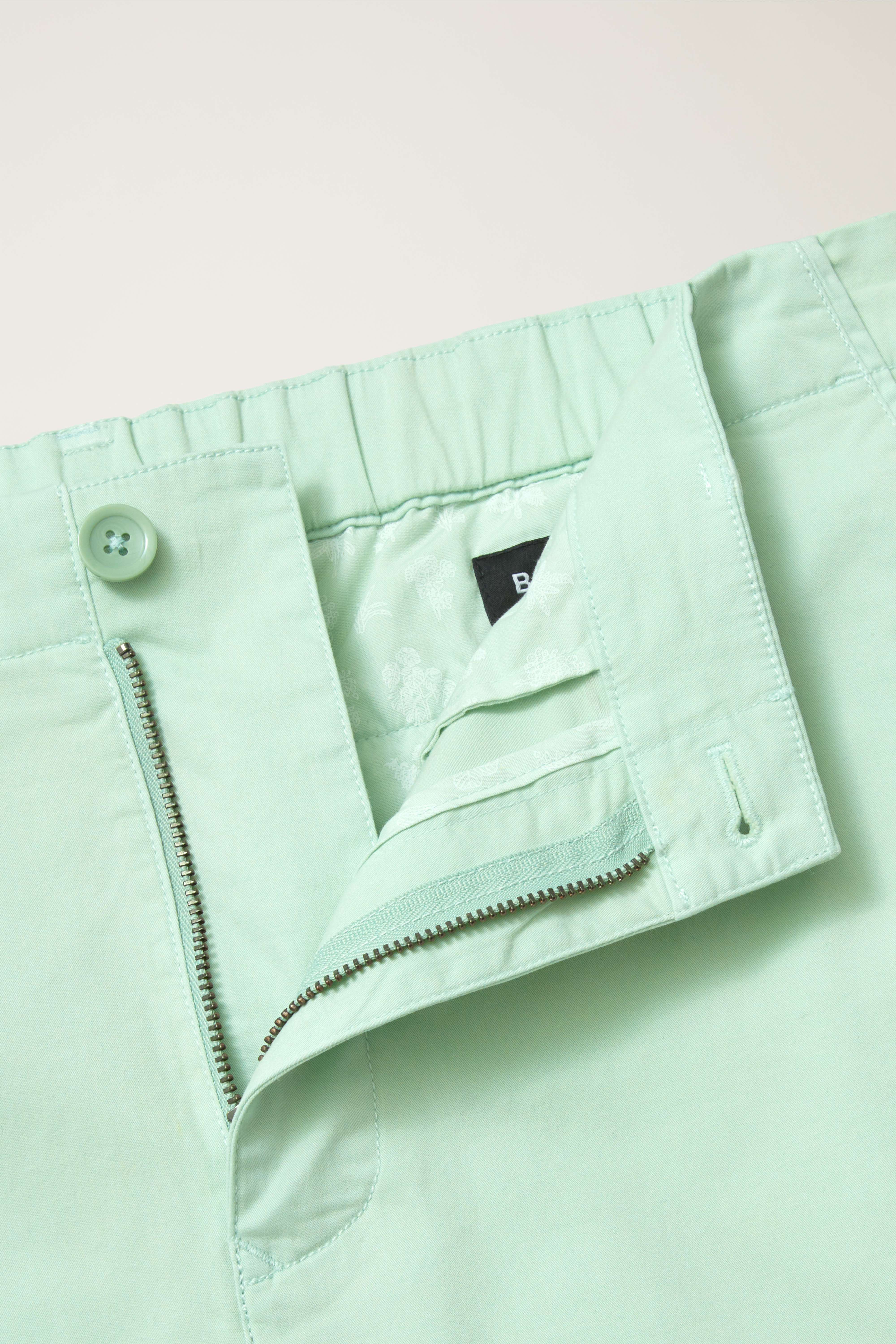 Lightweight Chino Short