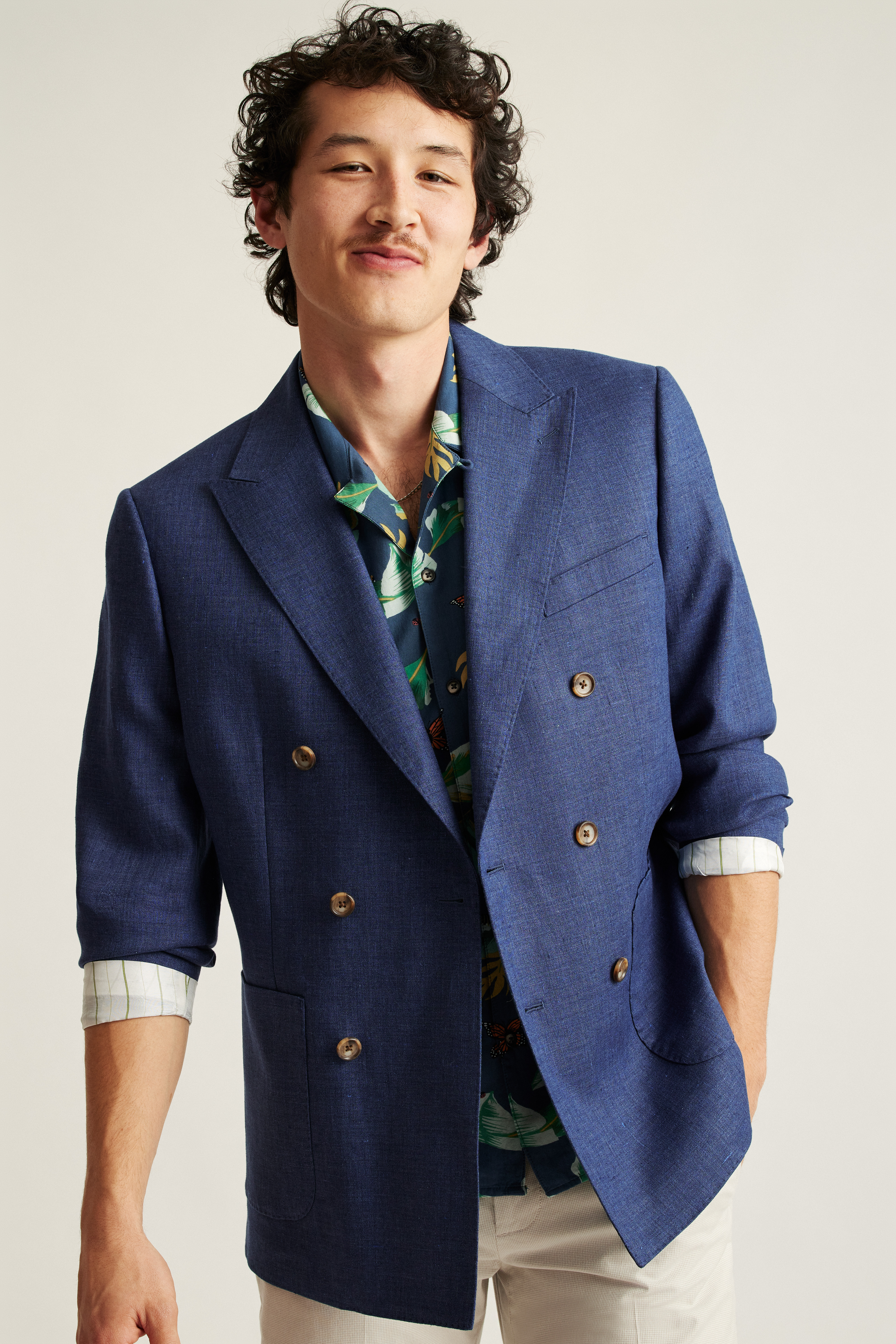 Jetsetter Italian Linen Double Breasted Blazer