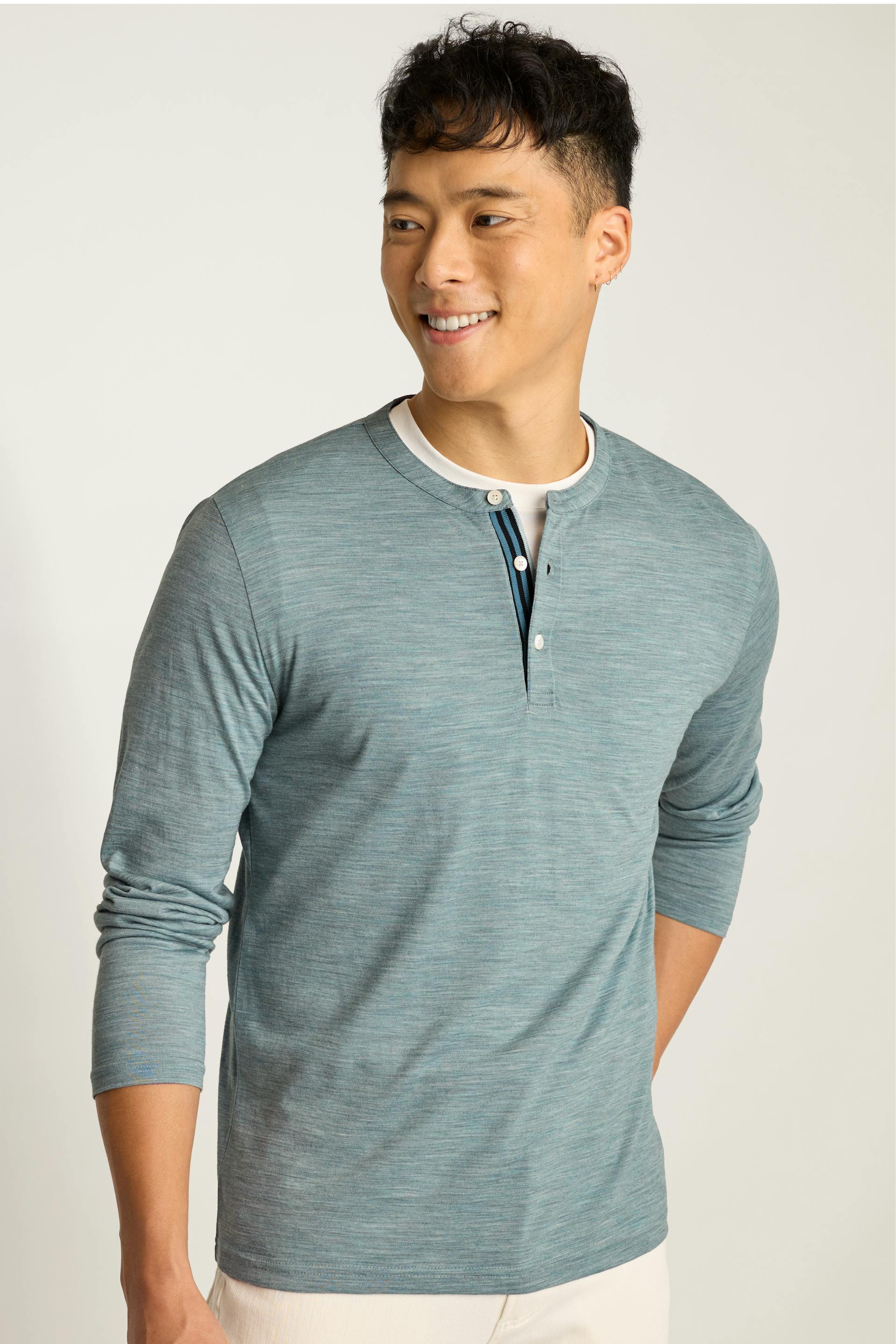 Performance Merino Long Sleeve Henley