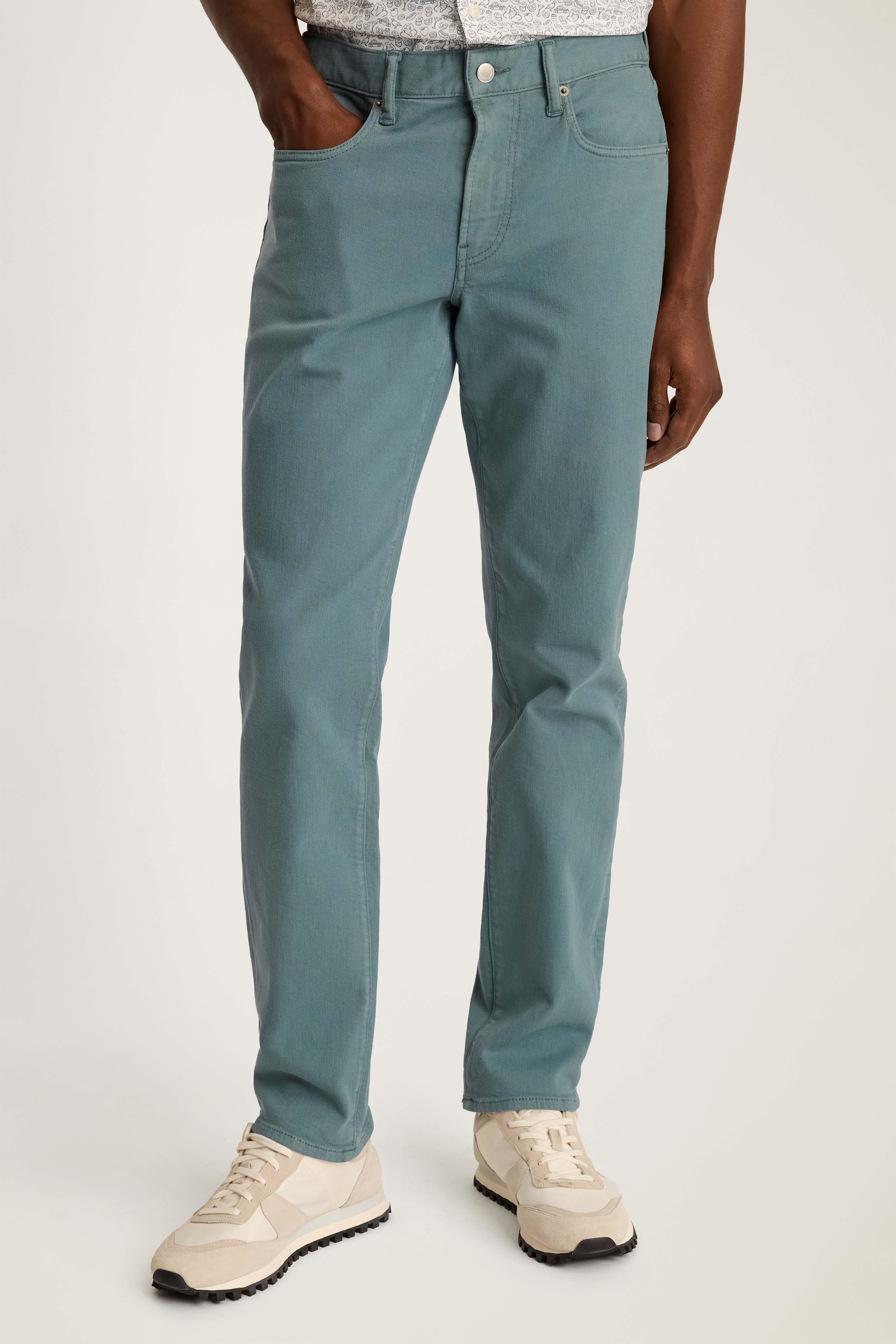 Get Jet-Set Ready with Bonobos Extra Stretch Travel Jeans