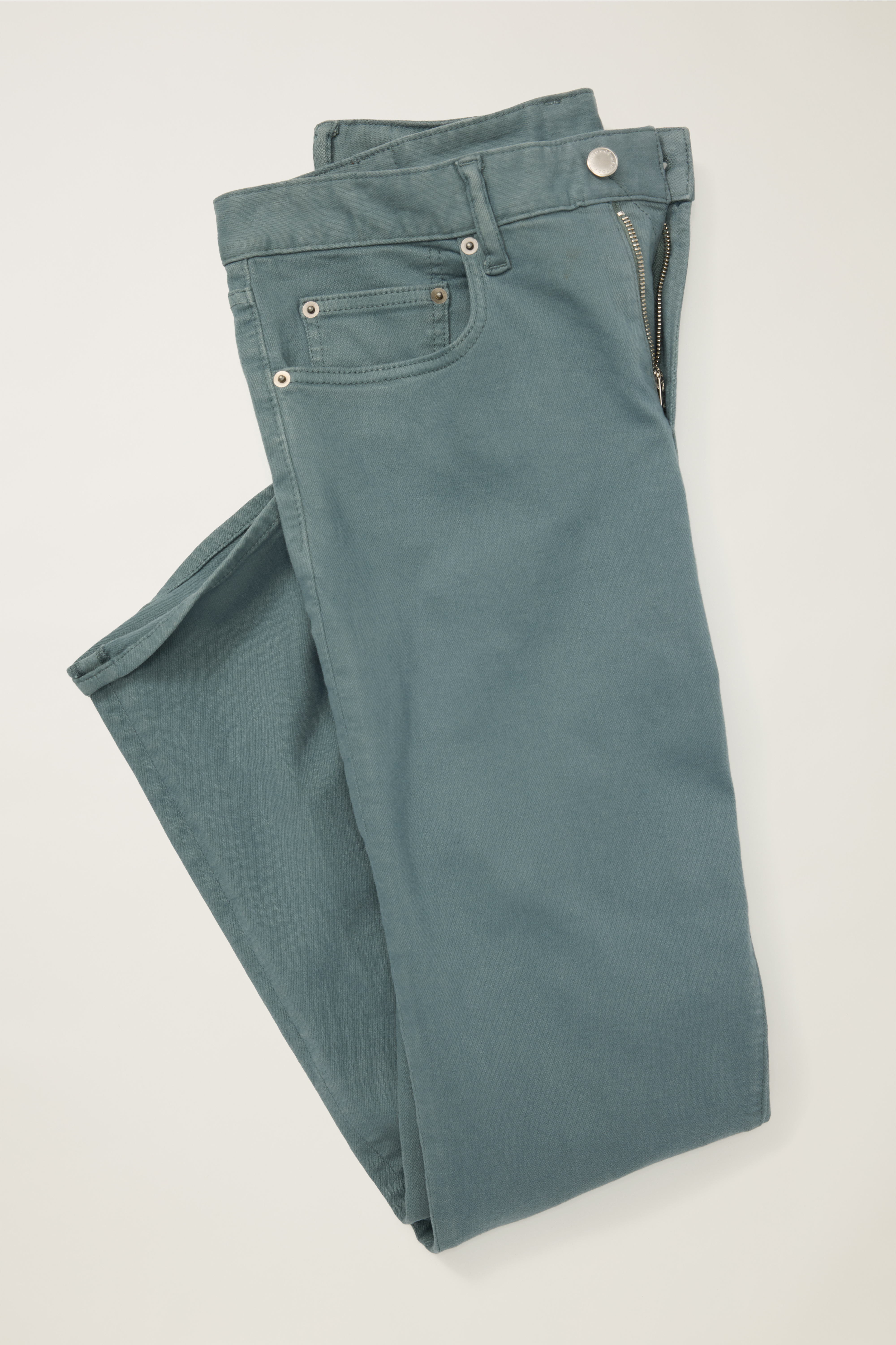 Get Jet-Set Ready with Bonobos Extra Stretch Travel Jeans