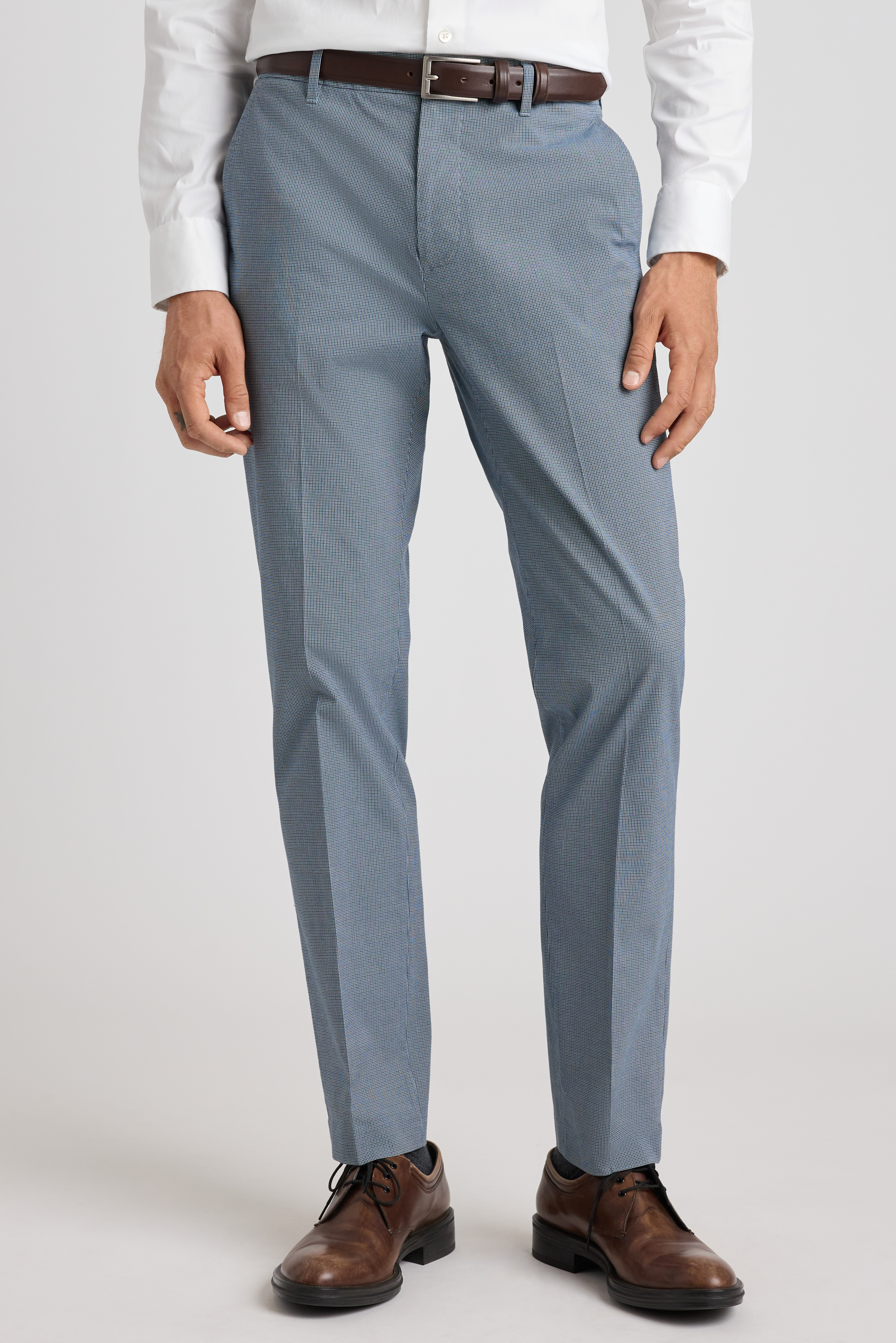 Weekday Warrior Dress Pants